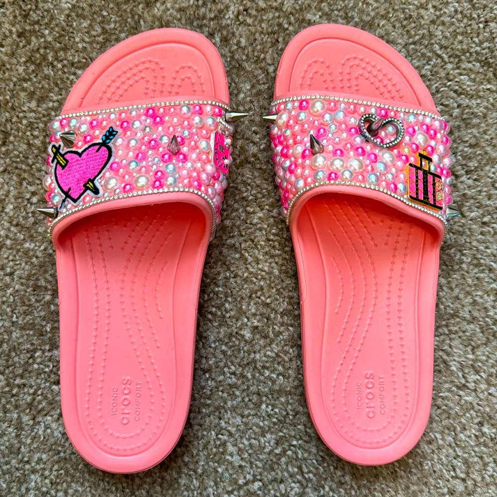 Eeuc Custom Crocs Slides, Size 8 - image 2
